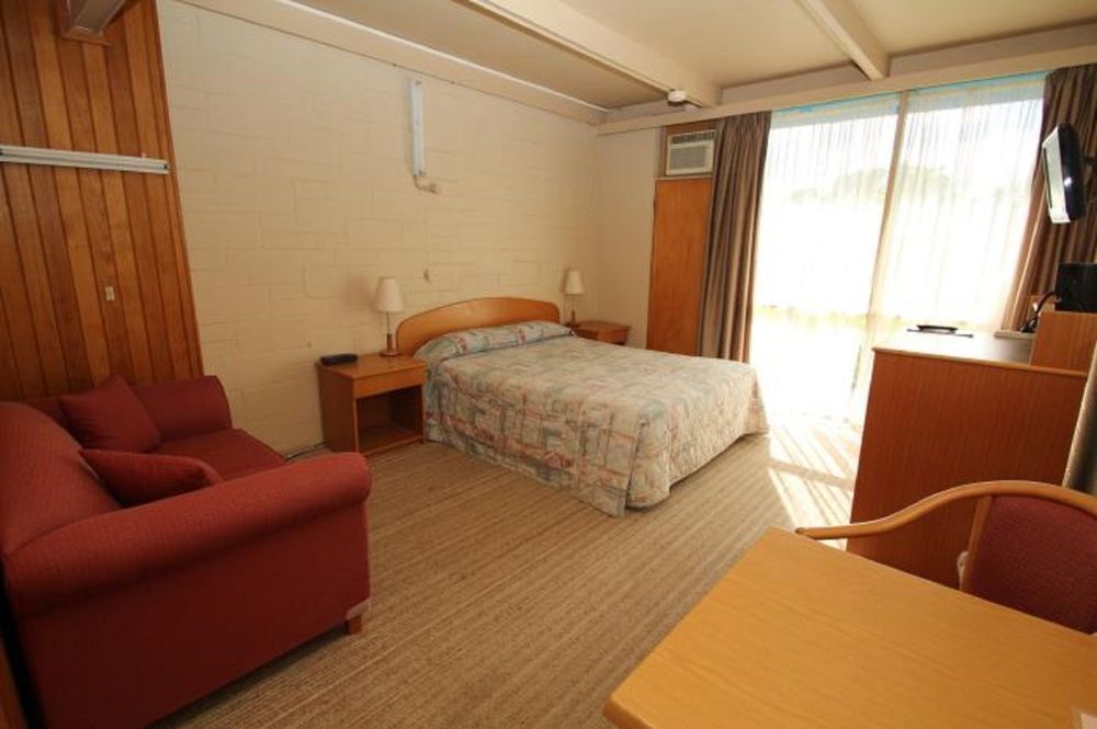 Rubicon Hotel Motel เอลดอน ภายนอก รูปภาพ
